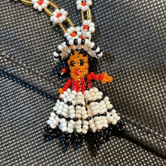 Vintage Indian, hand beaded necklace - Picture 2 of 4